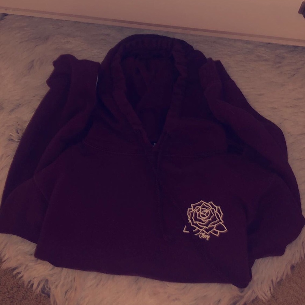 obey sweatshirt with hoodie